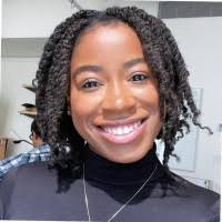 Kira Springer's Instagram, Twitter & Facebook