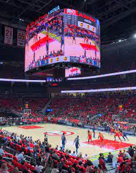Great seats available for sold out events. What It S Like To Watch An Atlanta Hawks Game Inside The Revamped State Farm Arena Atlanta Magazine
