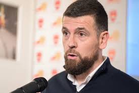 JU Centar za sport i rekreaciju Bijelo Polje želi vam srećne novogodišnje i  božićne praznike, uz iskrene želje za još uspješniju i radosniju narednu  godinu.🎉 Hvala vam na podršci tokom ove godine –