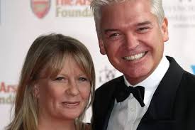 Phillip Schofield emotional in first interview after coming out as gay