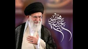 أول عيد فطر احتفل فيه المسلمون في الإسلام كان في السنة الثانية للهجرة حيث أن أول رمضان صامه المسلمون كان في السنة الثانية للهجرة.ويحرم صيام أول يوم من أيام عيد الفطر. 3grzkzqkhswt3m