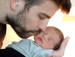 Ini Dia Foto Perdana Anak Shakira dan Gerard Pique