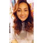 Elisa Borunda's Instagram, Twitter & Facebook