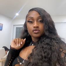 Mari Symone (@mariisymonnn) • Facebook