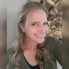 We heard people don't watch Sister wives anymore.. Do we still have Fans