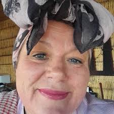 👋 My name is Gill This is my Award winning street food Shack With 1000+  🔥🔥🔥🔥🔥 reviews Everything