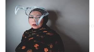 Download Lagu Mp3 Bunda Melly Goeslow Lagu Ibu Yang Selalu Bikin Mewek Ada Lirik Lagunya Tribun Batam
