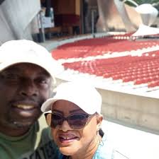Fisherman and a sea wolf eel 😮🌊‼