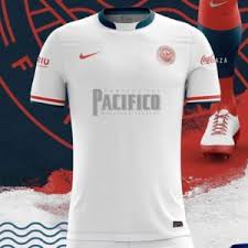 The mazatlán fc inaugural shirt is made by pirma and will be worn in the copa gnp. Circulan Posibles Jerseys Y Escudo De Mazatlan Fc Futbol Total