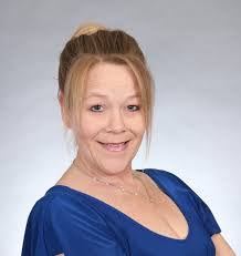 Victoria Rodgers's Instagram, Twitter & Facebook