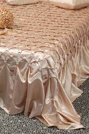 Pin By Luigi Pisoni On Rideaux Handmade Coverlet Canadian Smocking Bed Cover Design