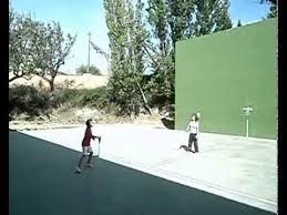 Incluso es el mismo término para hacer referencia a las raquetas con las que se juega. Manejo Y Juegos Con Raquetas 5Âº Primaria Youtube
