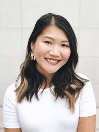 Mindy Aaron's Instagram, Twitter & Facebook