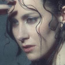 Iris Caltwait (@iris_caltwait) • Instagram photos and videos