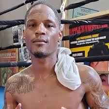 Ronnell Burnett vs. Richard Smith, Cantrell vs. Diaz