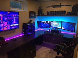 New Pc Build Deserves New Photos Computer Gaming Room Small Game Rooms Game Room
