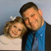 Shane Peck's Instagram, Twitter & Facebook