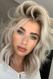 Pin By Peyton King On Hair In 2020 Blonde Hair With Roots Icy Blonde Hair Dark Roots Blonde Hair