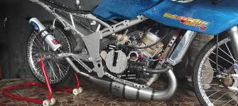 Tapi itu tuntutan dunia internasional yang mensyaratkan emisi gas. Aitech Luncurkan Knalpot Baru Untuk Kawasaki Ninja 150 Rr