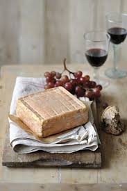L Accord Du Mois Autour Du Maroilles Les Produits Laitiers Alimentation Maroilles Vin Et Fromage