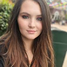 Violet Mccarty's Instagram, Twitter & Facebook