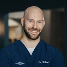 Meet Our Dental Team