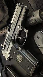 Enjoy our curated selection of 1055 gun wallpapers and background images. Pin En Wallpapers