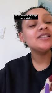 og først nu opdager han, at jeg har været fuld af lort de sidste par...