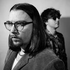 Ari Benjamin Lyon (@lionlyon) • Instagram photos and videos