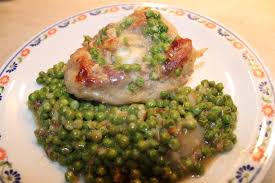 La variante della tipica ricetta lombarda mercoledì 18 febbraio 2015 gli ossibuchi sono un tipico piatto lombardo, precisamente milanese (òs büüs in dialetto). Ossibuchi Di Tacchino Con Piselli Donnepasticcione