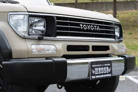 ランクル７８プラド 中古車専門店 プラド専門店に新しいカスタム toyota land cruiser toyota suv toyota