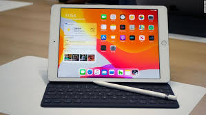 We Got Our Hands On The 7th Gen Ipad 10 2 Ipad Sale Apple Smart Keyboard Ipad