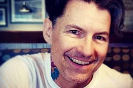 Artist Robert Windrum tells us why being a Textile Museum of Canada member  is worth it