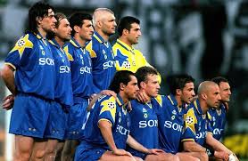 Your passion for one of the most highly respected serie a teams won't go unnoticed after you shop kitbag's comprehensive lineup of official juventus gear. Classic Calcio Kits Juventus Away 1995 96 The Gentleman Ultra