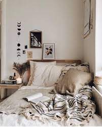 Heavywait Via Ms Lovejoy Follow Heavywait On Tumblr See More On My Tumblr Thesamfabulous Small Bedroom Cozy Small Bedrooms Bedroom Design