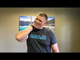 Crick in the neck is an imprecise term that describes a number of cervical or thoracic spine problems, as well as conditions or injuries in the structures around the neck, such as a strain in an upper back muscle. What To Do For A Crick In The Neck Youtube