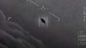 Brian cox and robin ince host a close encounter of the 1st kind. Navy Pilots Report Seeing Ufos In Us Airspace Video Abc News