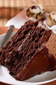 Beat cake mix, mayonnaise, water, and eggs until mixed, then beat with an electric mixer for 4 minutes. Portillo S Chocolate Cake Recipe Insanely Good