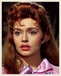 Maurice and Yvonne talking about how they met. Beautiful memories,  beautiful couple!