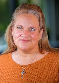 Jenny Head Shot 2023_for website