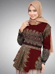 50 Model Baju Batik Terbaru Kombinasi Atasan Couple Kantor 2020 Model Baju Wanita Baju Atasan Wanita Model Pakaian Guru