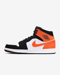 Air Jordan 1 Mid Shoe