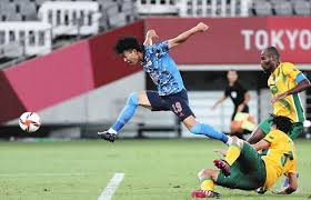 Jリーグが開幕した 1992年 頃よりは前は、クラブチームなどとの 国際cマッチ や 国際bマッチ が頻繁に組まれた。. 1l3xnkxagjysvm