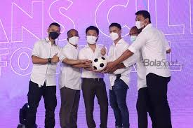 This is the page for the liga 2, with an overview of fixtures, tables, dates, squads, market values, statistics and history. Susunan Manajemen Rans Cilegon Fc Raffi Chairman Hamka Hamzah Dan Bambang Nurdiansyah Kolaborasi Seleksi Pemain Bolasport Com