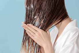 Flat would be another term you could use. How To Get Mousse Out Of Your Hair Stylecheer Com