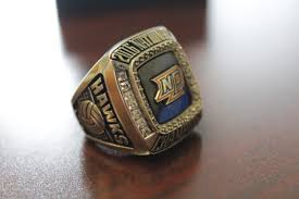Championship rings are unique to the north american sports. Men S Volleyball Receives 2016 National Championship Rings Suny New Paltz News