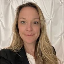 Ellen Angelo's Instagram, Twitter & Facebook