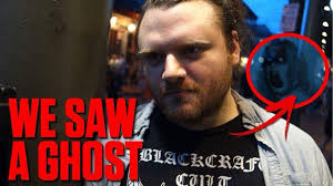 REAL GHOST CAUGHT ON CAMERA!! **ACTUAL FOOTAGE**  https://youtu.be/01pS0cUmcuA
