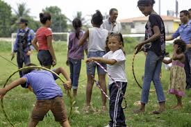 Jun 08, 2021 · las comparaciones entre ambos son inevitables, pero son puestas sumamente diferentes. Juegos Tradicionales Para Promever La Cultura De Paz Unidos Por La Justicia