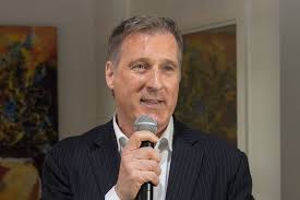 Maxime bernier announces he will leave the conservative party during a news conference in ottawa on aug. Controversial Right Wing Party Leader Maxime Bernier Wants To Be A Toronto Mp
